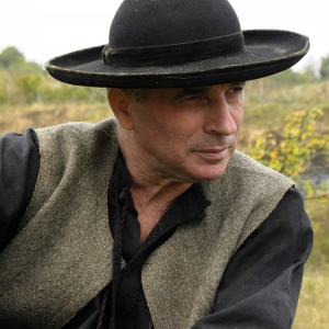 Interviu cu Grigore Leșe