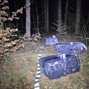 Urmărire în trafic şi focuri de armă pentru reţinerea contrabandiştilor de ţigări