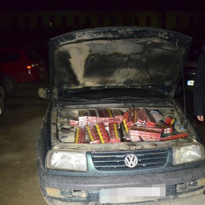 Urmărire în trafic şi focuri de armă pentru reţinerea contrabandiştilor de ţigări