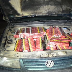 Urmărire în trafic şi focuri de armă pentru reţinerea contrabandiştilor de ţigări