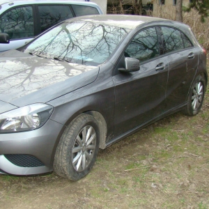 Autoturism căutat de autoritățile din Franţa, descoperit în P.T.F. Ostrov