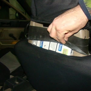 Ţigarete de contrabandă, descoperite la P.T.F. Sculeni