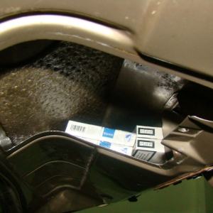 Ţigarete de contrabandă, descoperite la P.T.F. Sculeni