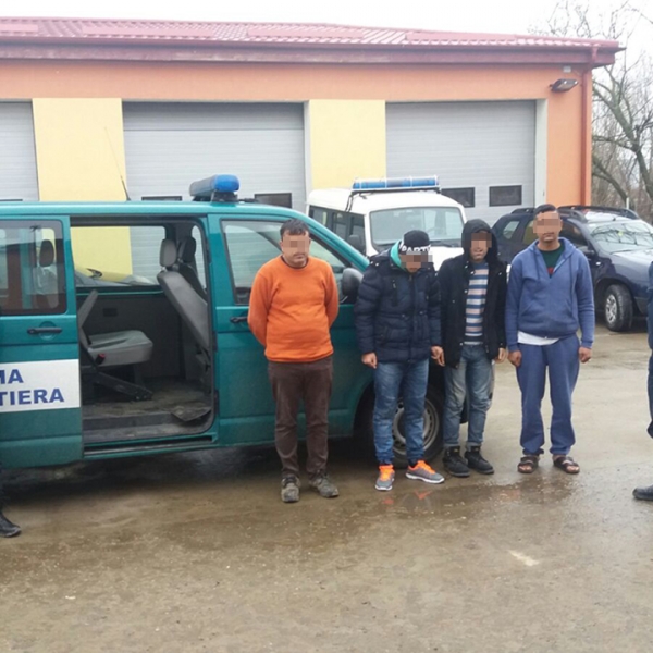 25 de cetăţeni irakieni, opriți la frontiera cu Serbia