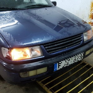 Ţigarete de contrabandă, descoperite de polițiștii de frontieră