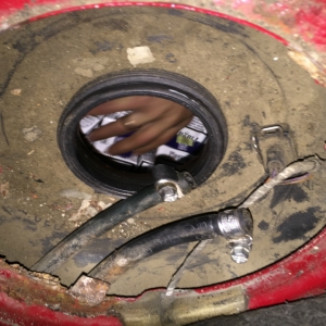 Ţigarete de contrabandă, descoperite de polițiștii de frontieră