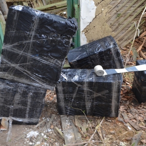 Trei tineri cercetaţi pentru contrabandă în formă agravantă,  reținuți pentru 24 de ore