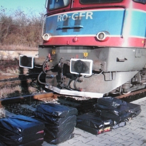 Peste 26.500 pachete ţigări confiscate la frontiera de nord