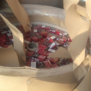 Grup infracţional specializat în contrabandă cu țigări, cu ramificații la nivel internațional, destructurat de polițiștii de frontieră români