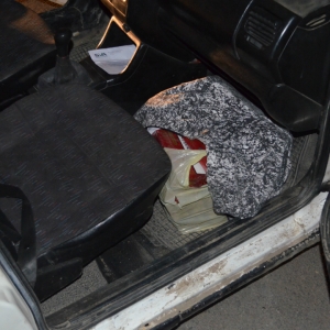 Ţigări de contrabandă, confiscate de poliţiştii de frontieră cărăşeni