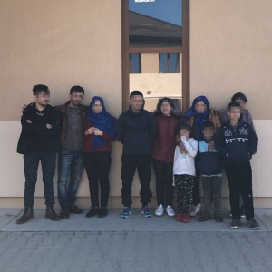 Migranţi irakieni și sirieni, opriţi la frontiera cu Serbia