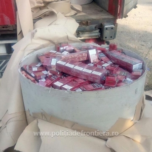 Criminal group specialized in cigarette smuggling, with branches at international level, dismantled by the Romanian border guards