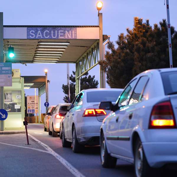 Poliţiştii de frontieră sunt pregătiți pentru afluxul de călători din perioada Floriilor şi a Sărbătorilor Pascale
