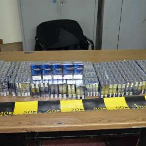 Peste 5.000 de ţigarete ascunse în butelia de gaz a unui autoturism, descoperite de poliţiştii de frontieră gălățeni