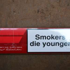 Peste 130.000 de ţigarete de contrabandă, depistate la bordul unei nave în Portul Midia