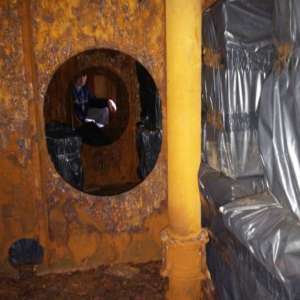 Peste 130.000 de ţigarete de contrabandă, depistate la bordul unei nave în Portul Midia