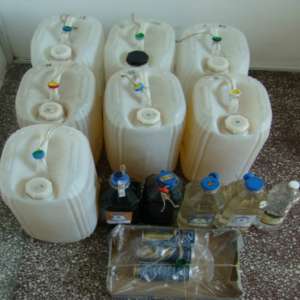 Alcool fara timbru de acciza, confiscat de poliţiştii de frontieră brăileni