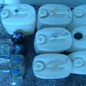 Alcool fara timbru de acciza, confiscat de poliţiştii de frontieră brăileni