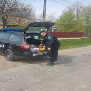 Poliţişti de frontieră, în altfel de misiuni cu ocazia Sărbătorilor Pascale