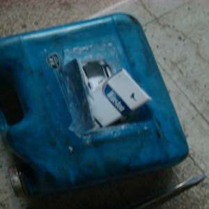 Ţigări ascunse în pereţii unui autocar şi în lada de alimente, descoperite la P.T.F. Albiţa