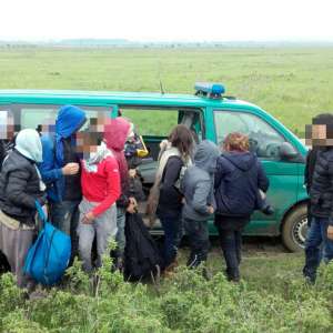 16 cetățeni din Irak și Siria, opriți de polițiștii de frontieră la granița cu Serbia