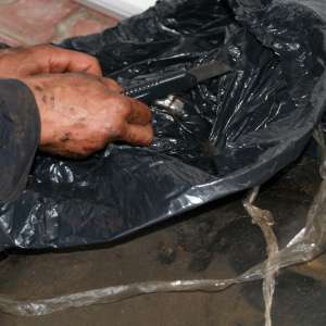 Aproximativ 10.000 de ţigarete, descoperite în rezervorul unui autoturism la P.T.F. Oancea