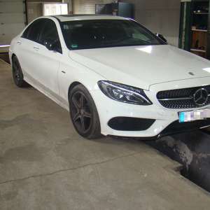 Autoturism de lux în valoare de 50.000 euro căutat de autoritățile din Germania, descoperit în P.T.F. Siret