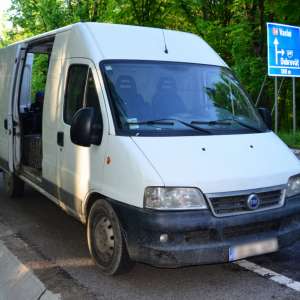 15.000 de pachete cu țigări de contrabandă, confiscate de poliţiştii de frontieră