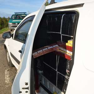 Peste 38.000 de pachete cu ţigări confiscate la frontiera de nord