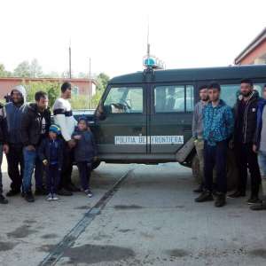 31 de cetăţeni străini, opriți de poliţiştii de frontieră la granița cu Serbia