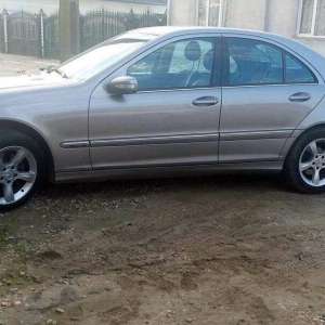 Autoturism căutat de autoritățile franceze, descoperit la P.T.F. Borș