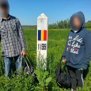 Frate şi soră, cetăţeni din R. Moldova, opriţi în drumul ilegal spre Spaţiul Schengen