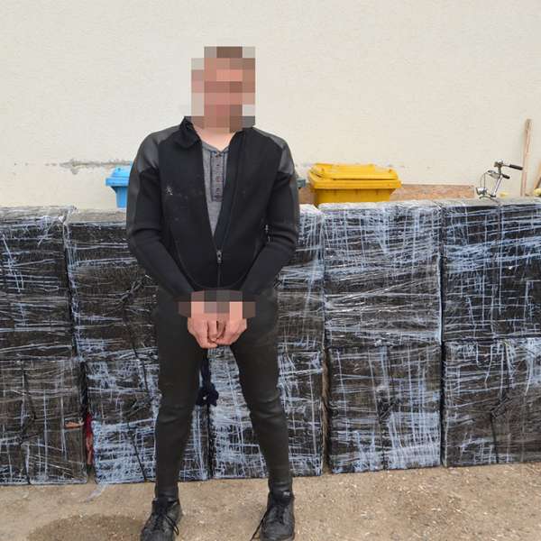 Țigări de contrabandă în valoare de peste 95.500 lei, confiscate la frontiera de nord