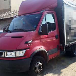 Trei autoturisme căutate de autorități, depistate la frontieră pe perioada minivacanței de Rusalii