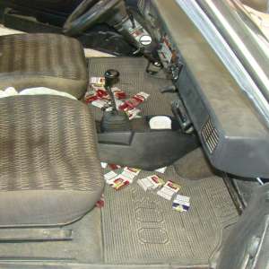 Modalităţi de ascundere a ţigărilor de contrabandă