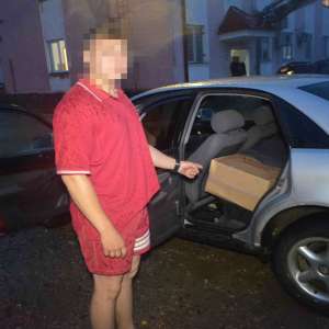 Autoturism cu țigări depistat în trafic de polițiștii de frontieră și jandarmi