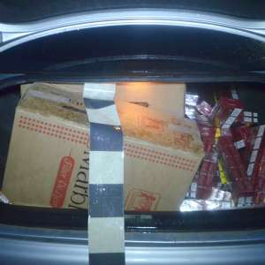 Autoturism cu țigări depistat în trafic de polițiștii de frontieră și jandarmi