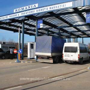 Cetățenii ucraineni, titulari de pașapoarte biometrice, pot călători în România fără viză