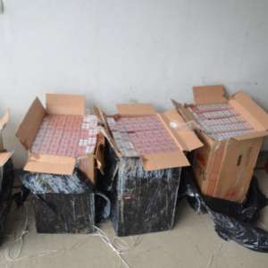 Aproximativ 18.000 pachete țigări confiscate la frontiera de nord