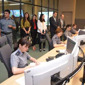 Vizită de lucru a Comisiei de Apărare, Ordine Publică şi Siguranţă Naţională din Camera Deputaţilor la Centrul de Comandă şi Control al Poliţiei de Frontieră