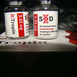 Substanţe anabolizante ascunse în cotiera unui autoturism, depistate în P.T.F. Albiţa