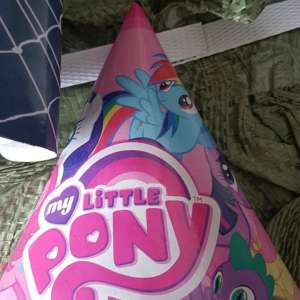 Sute de mii de articole de divertisment pentru copii, susceptibile a fi contrafăcute şi nedeclarate, confiscate în Portul Constanţa Sud Agigea