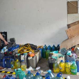 Grup infracţional specializat în contrabanda cu produse accizabile, destructurat la Galaţi