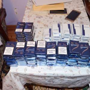 Grup infracţional specializat în contrabanda cu produse accizabile, destructurat la Galaţi