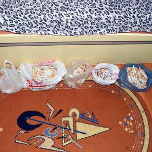 Grup infracţional specializat în contrabanda cu produse accizabile, destructurat la Galaţi