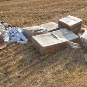 Reţea infracţională care transporta ţigările peste frontieră cu deltaplanul, destructurată de poliţiştii de frontieră vasluieni