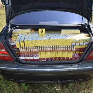 15.000 pachete cu ţigări de contrabandă, confiscate de poliţiştii de frontieră bihoreni