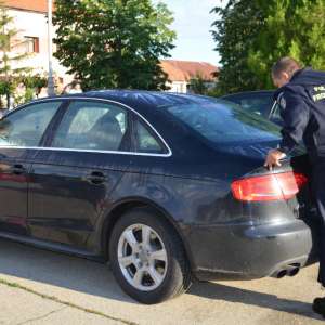 Autoturisme  căutate în Uniunea Europeană, indisponibilizate de poliţiştii de frontieră mehedinţeni