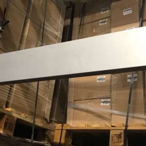 16 persoane din Irak, Siria și Iran ascunse într-un camion ce transporta veselă în Suedia