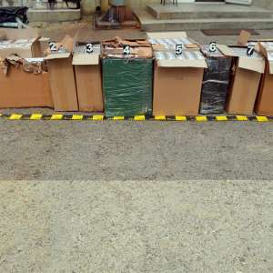 10.000 pachete cu țigări de contrabandă confiscate la frontieră